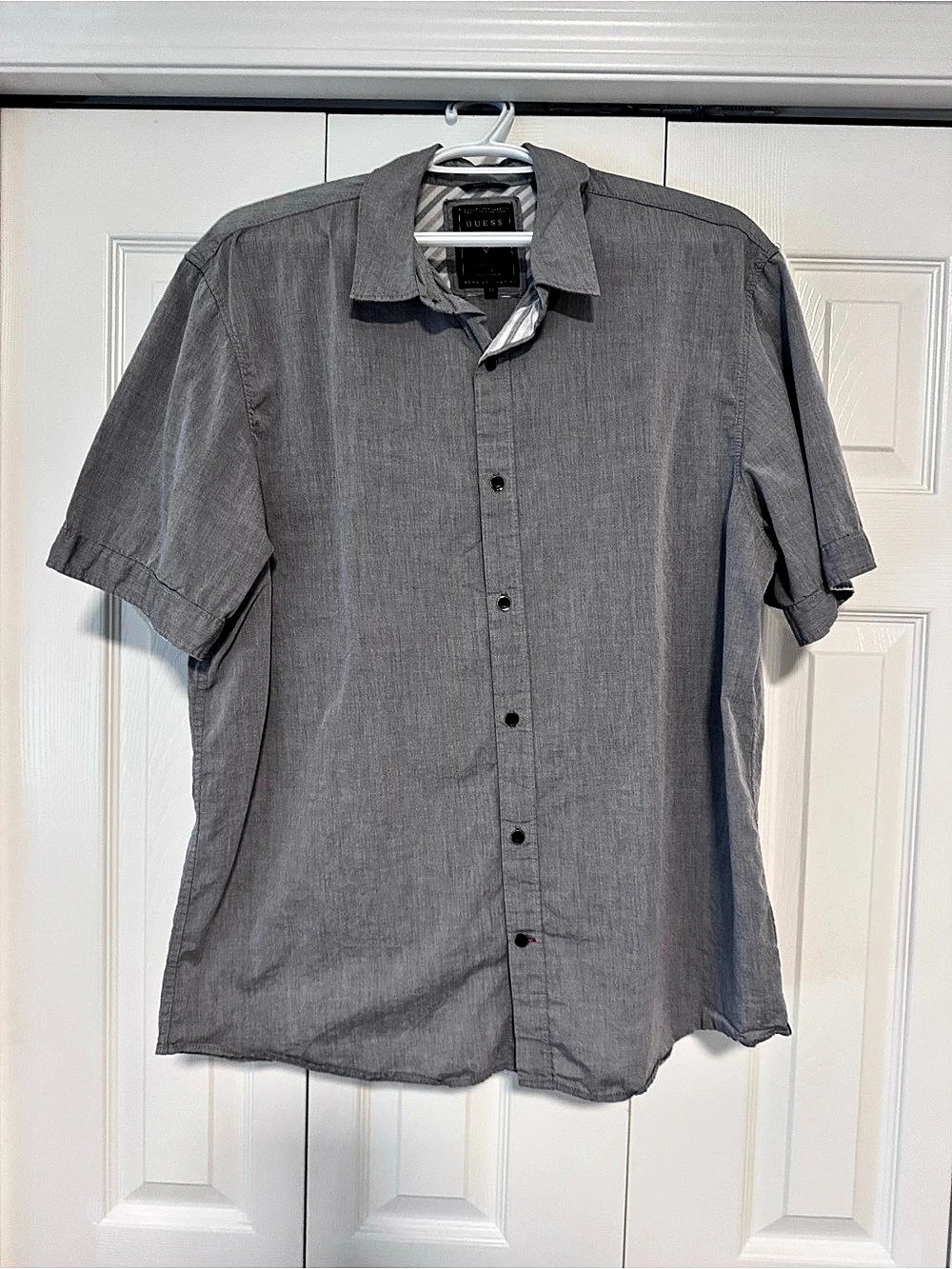 GUESS M414H3S3Q00 Men's Cotton Button Down Shirt Size XL Like New
